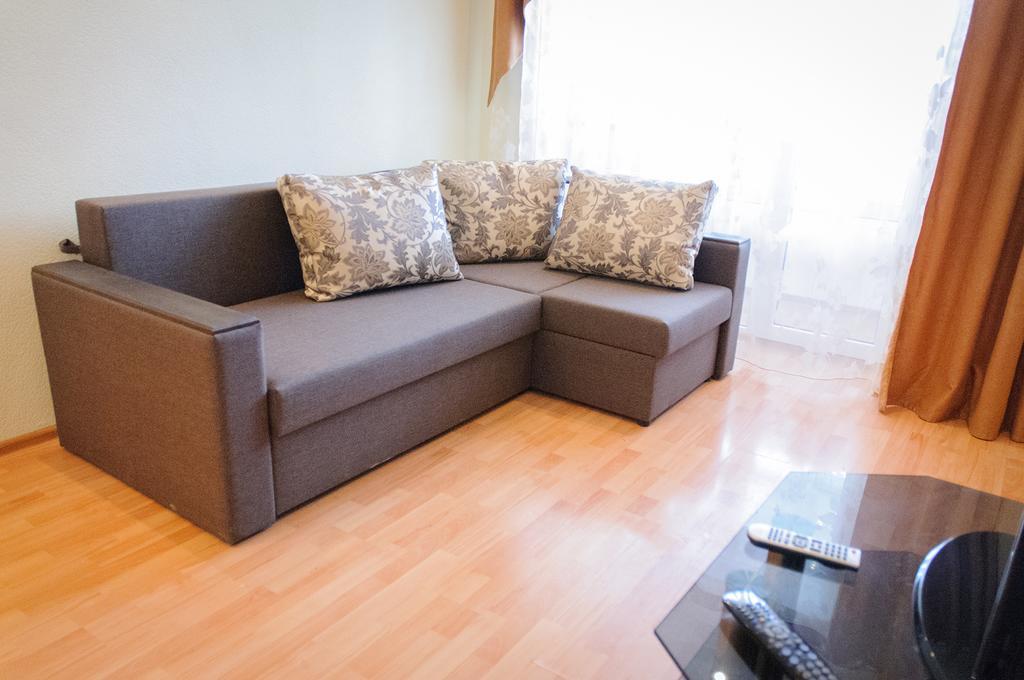 Luxury 3 Rooms Apartments In Center By Green House Poltava Bagian luar foto