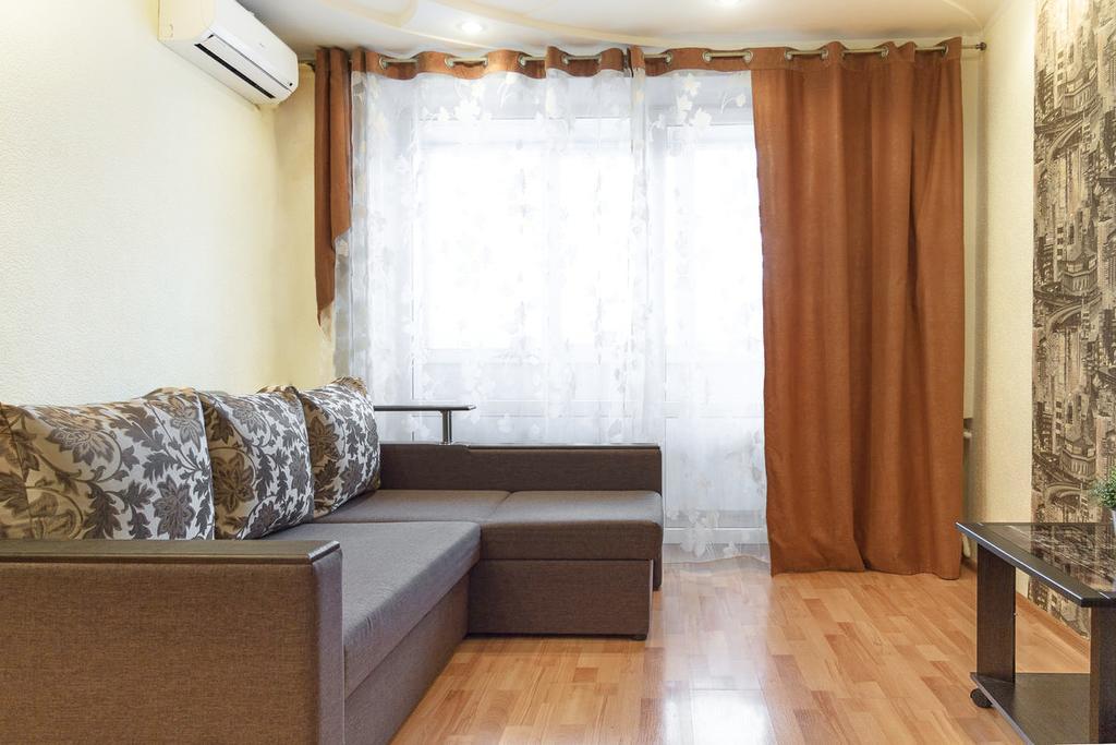 Luxury 3 Rooms Apartments In Center By Green House Poltava Bagian luar foto
